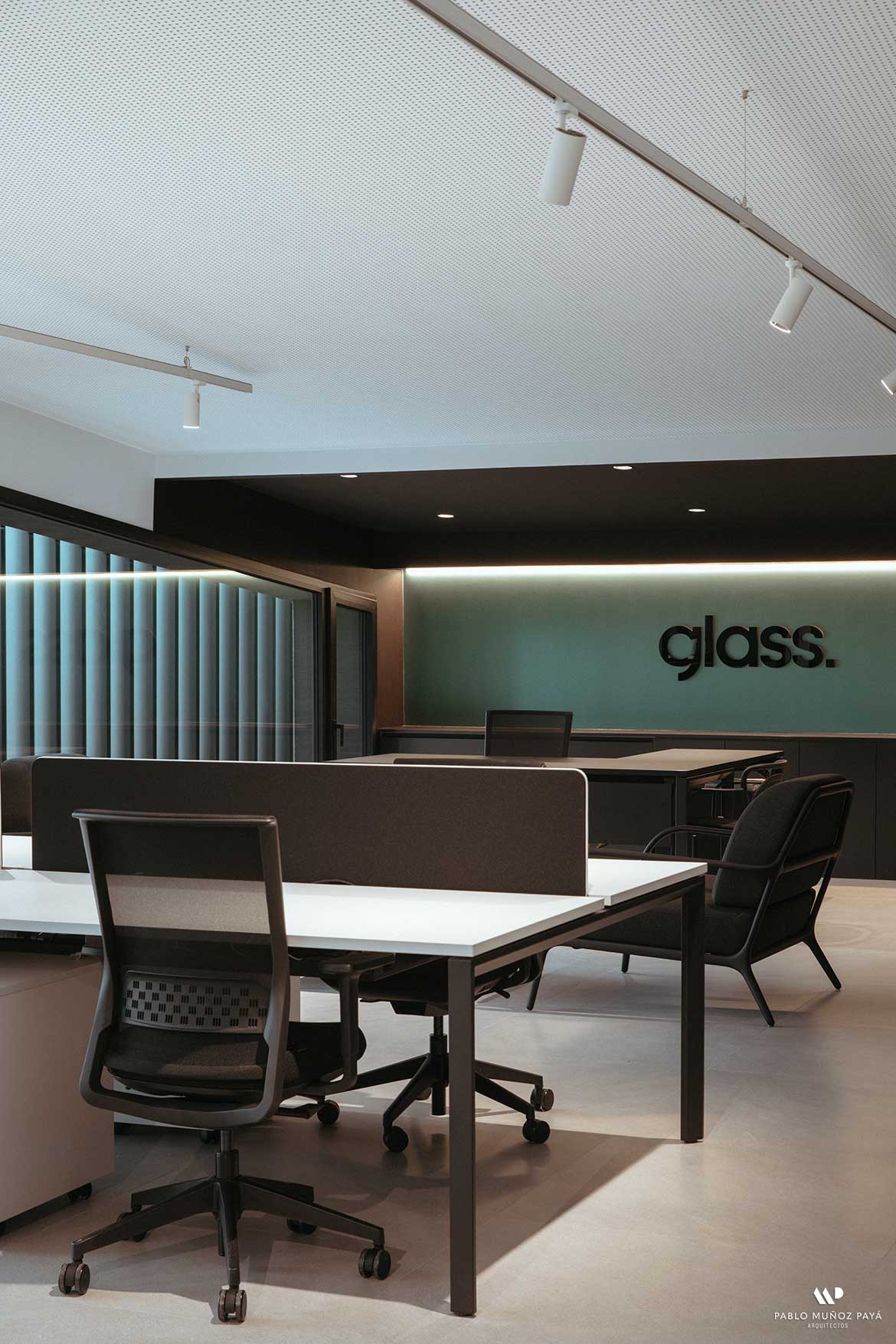 Reforma integral y diseño interior Oficinas GLASS by Gaviota - Pablo Muñoz Payá Arquitectos 24